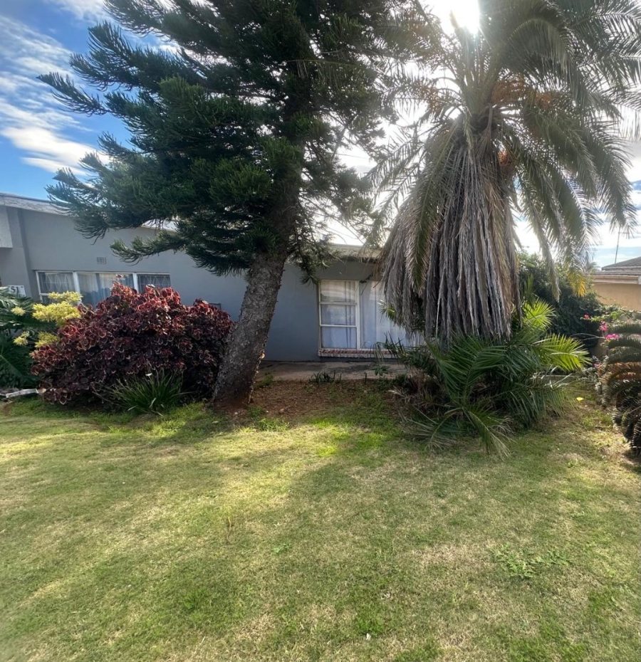 3 Bedroom Property for Sale in Bothasrus Eastern Cape